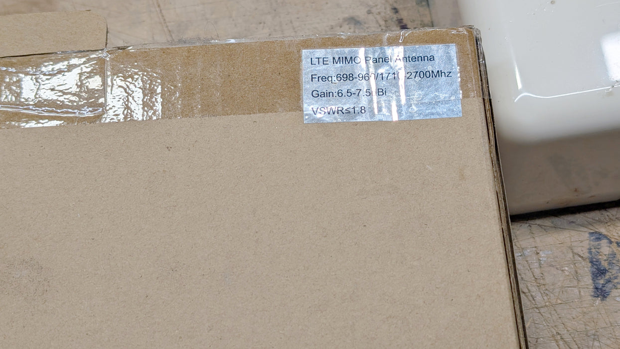 Panel Antenna LTE MiMo Dual Polarization 700-2700MHz  7dBi