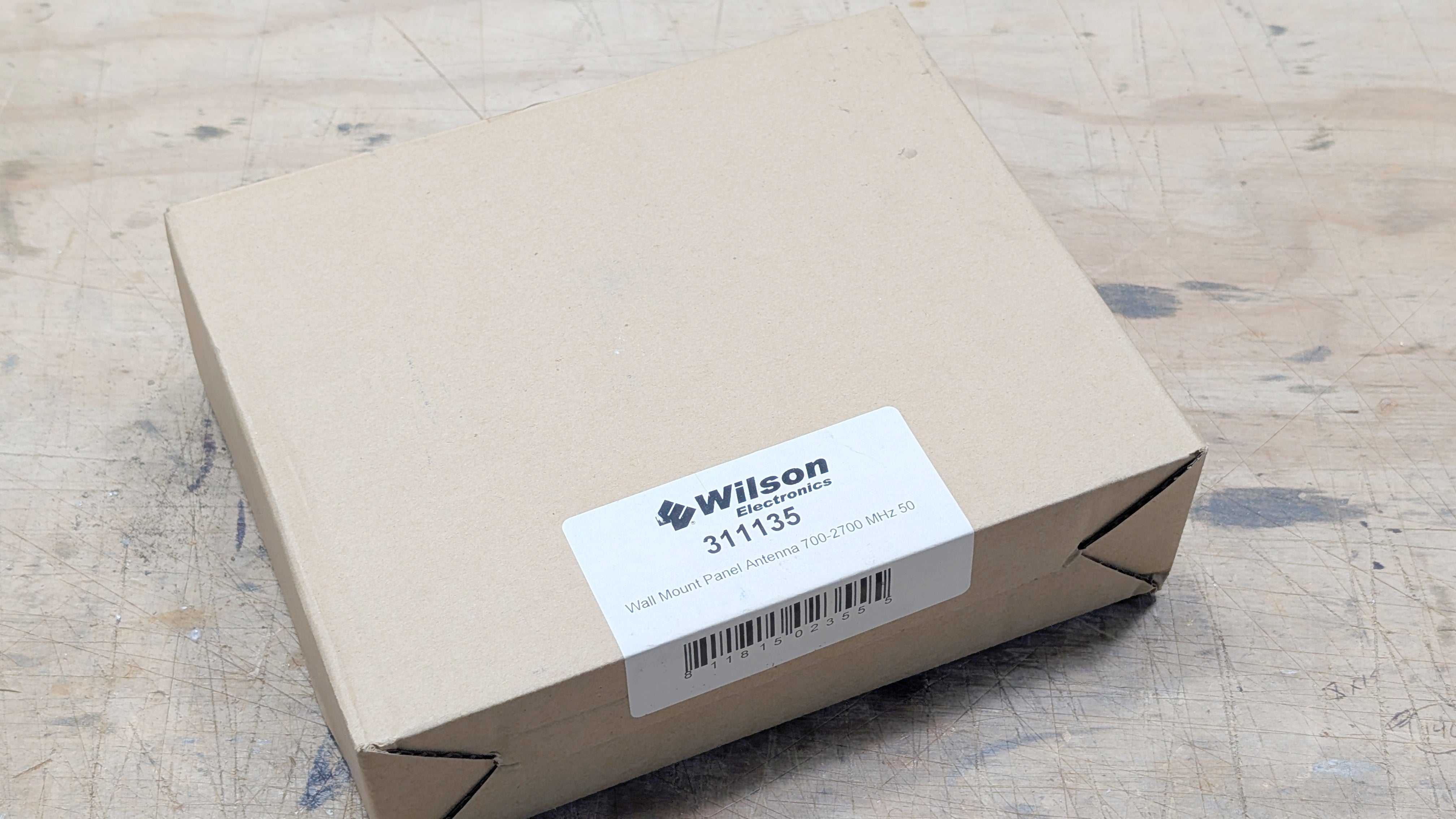 Panel Antenna Wilson 311125 700-2700MHz 7-8 dBi — TechnicalAntennas.com