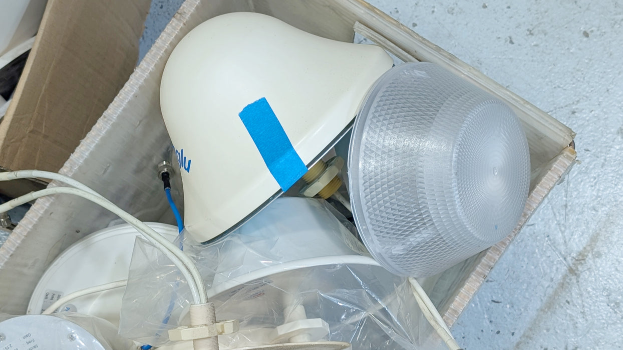 Indoor Ceiling Cellular 3 Lot Antennas Surplus 700-2700MHz